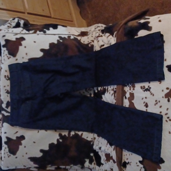 EST 1948 DENIM, WOMENS CLASSIC FIT, SIZE 4. - Picture 4 of 8